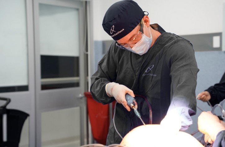Colombian lipo performed by Dr. David Delgado