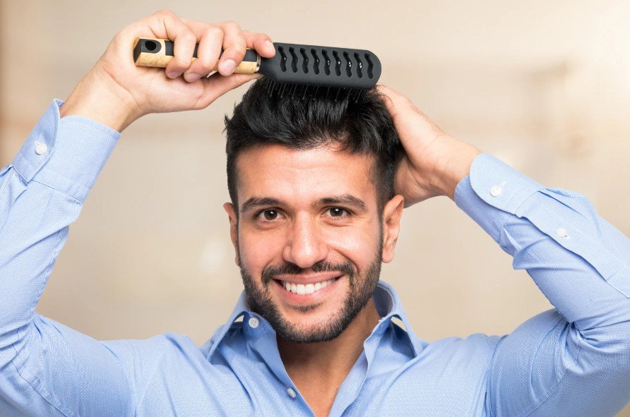 Man who had a hair transplant in Colombia - Dr. David Delgado