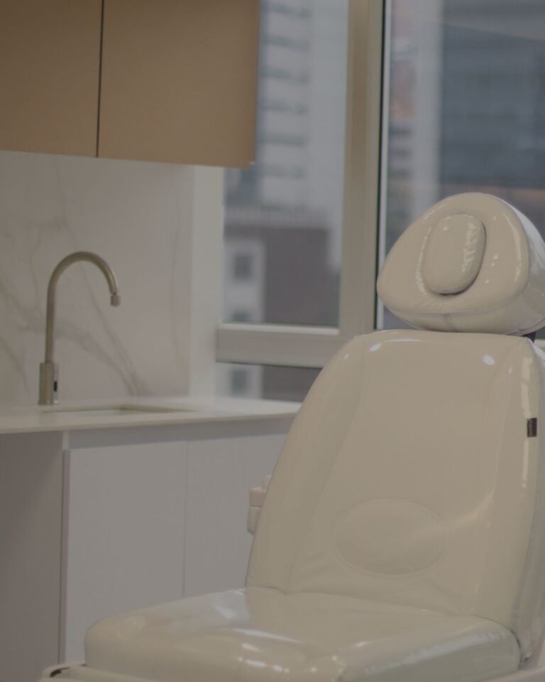 Plastic surgeon in Medellín in Oviedo Medical Tower - Dr. David Delgado 5