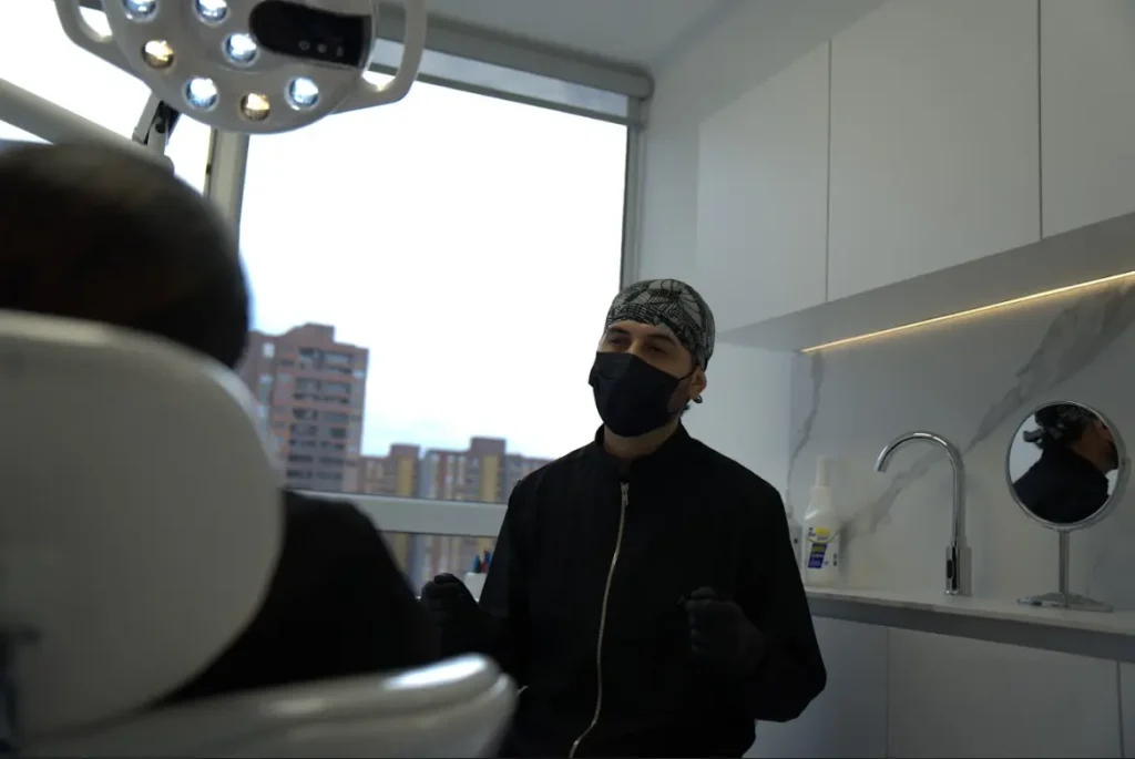 Dental Crowns in Medellin- Plastic Surgery Medellín